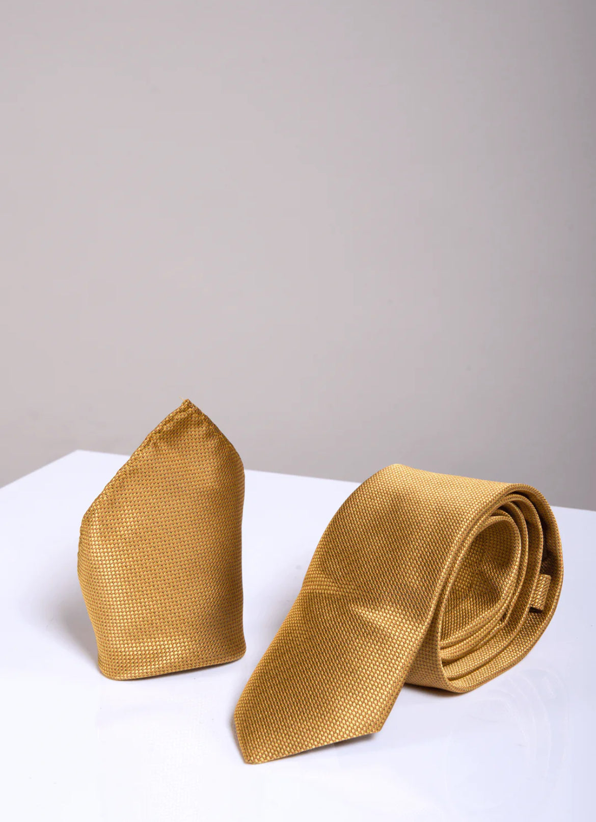 MARC DARCY Toby Birdseye Tie & Pocket Square Set - Mustard